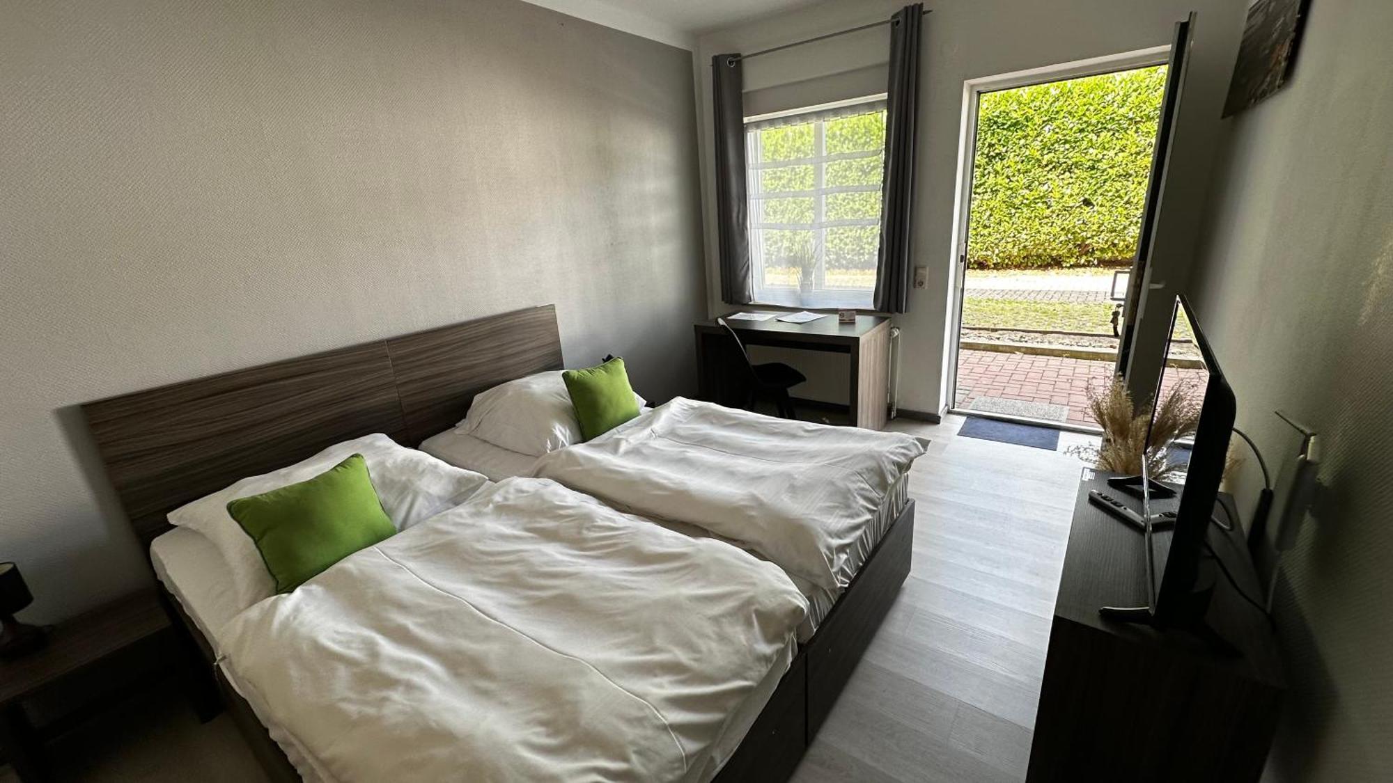 Messe Motel Laatzen Buitenkant foto